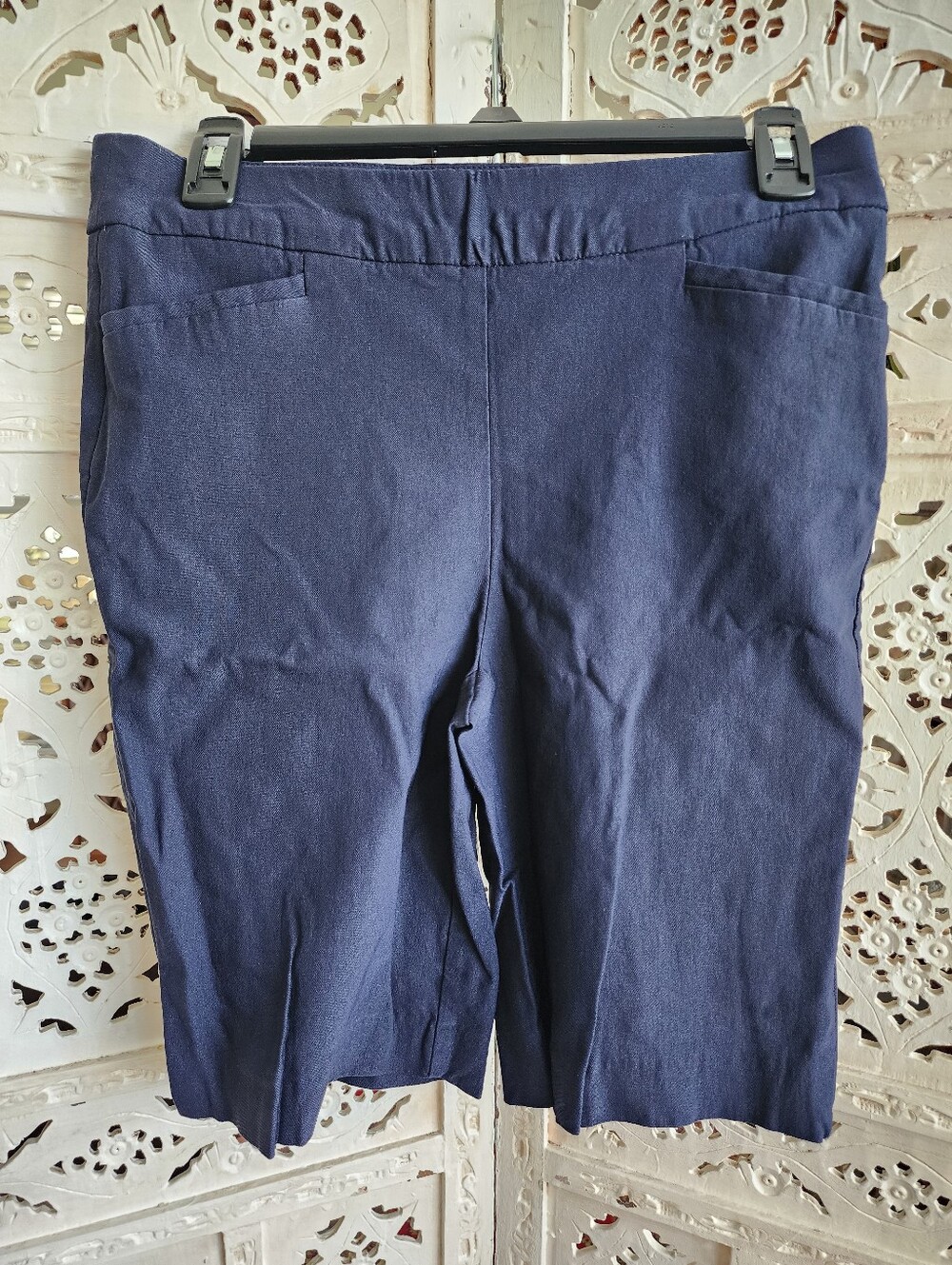Chico's Navy Blue Bermuda Shorts- Size 0.5 / US Size 6